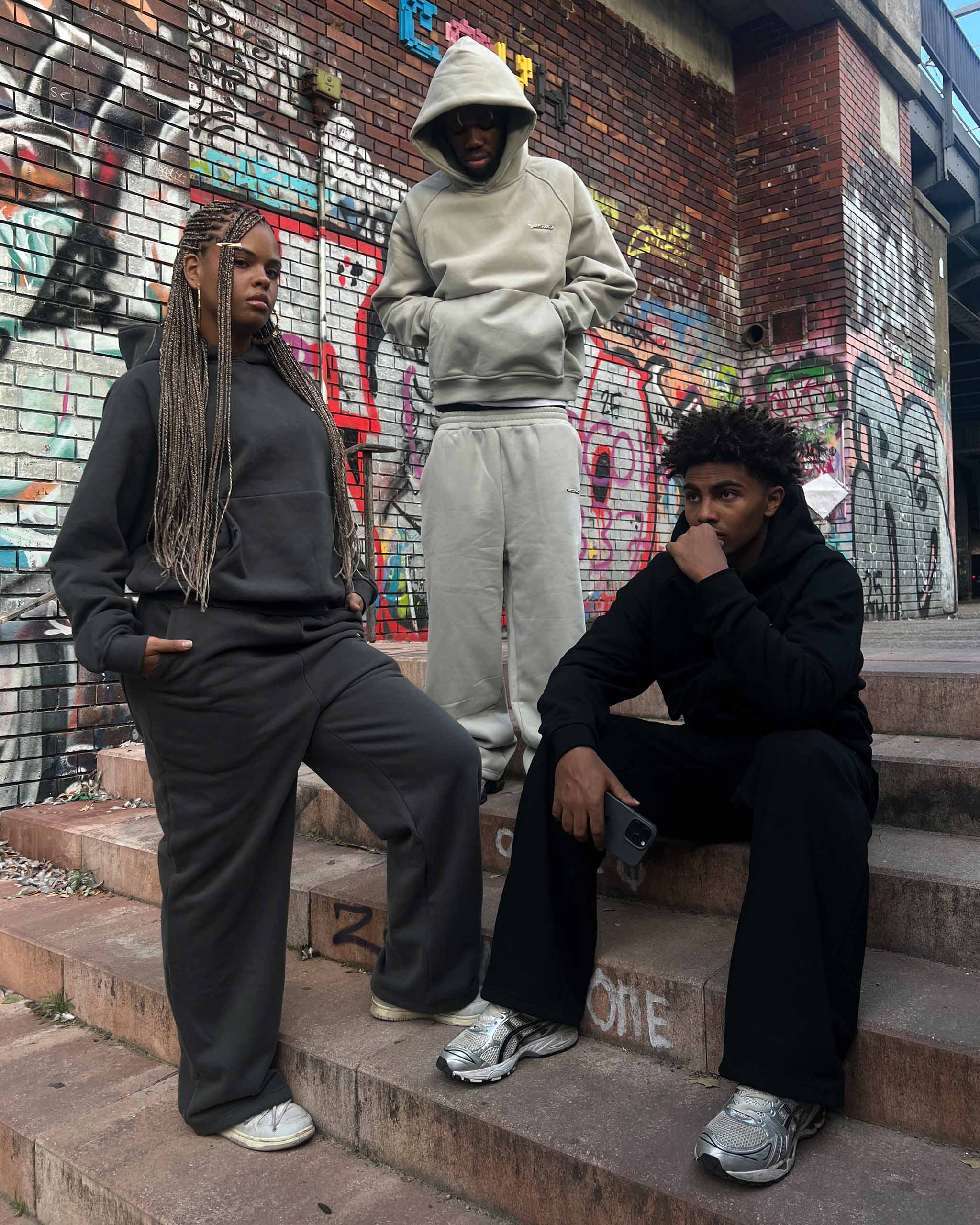 CORE HOODIE - Image 4