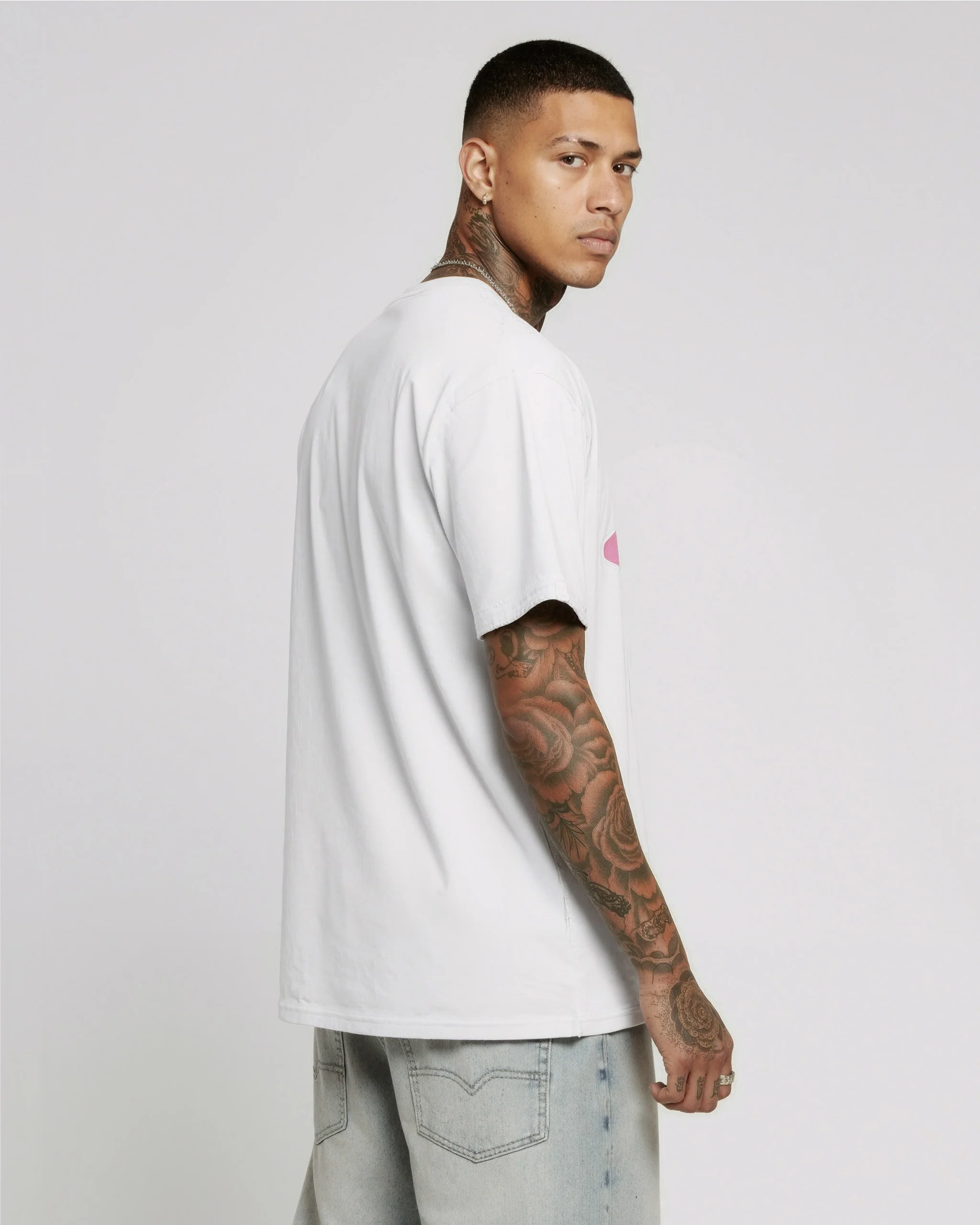 INAR TEE - Image 4