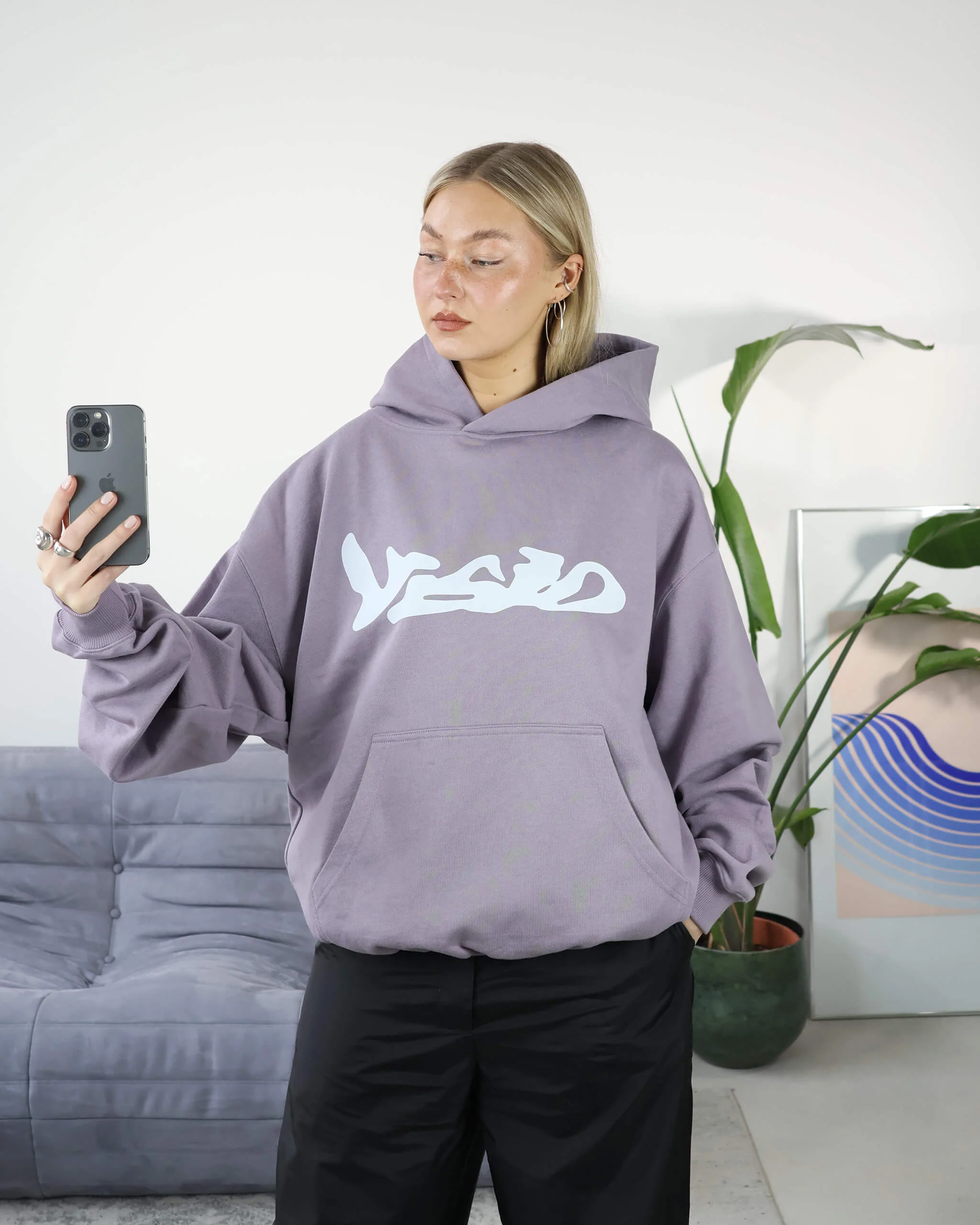INAR HOODIE - Image 2