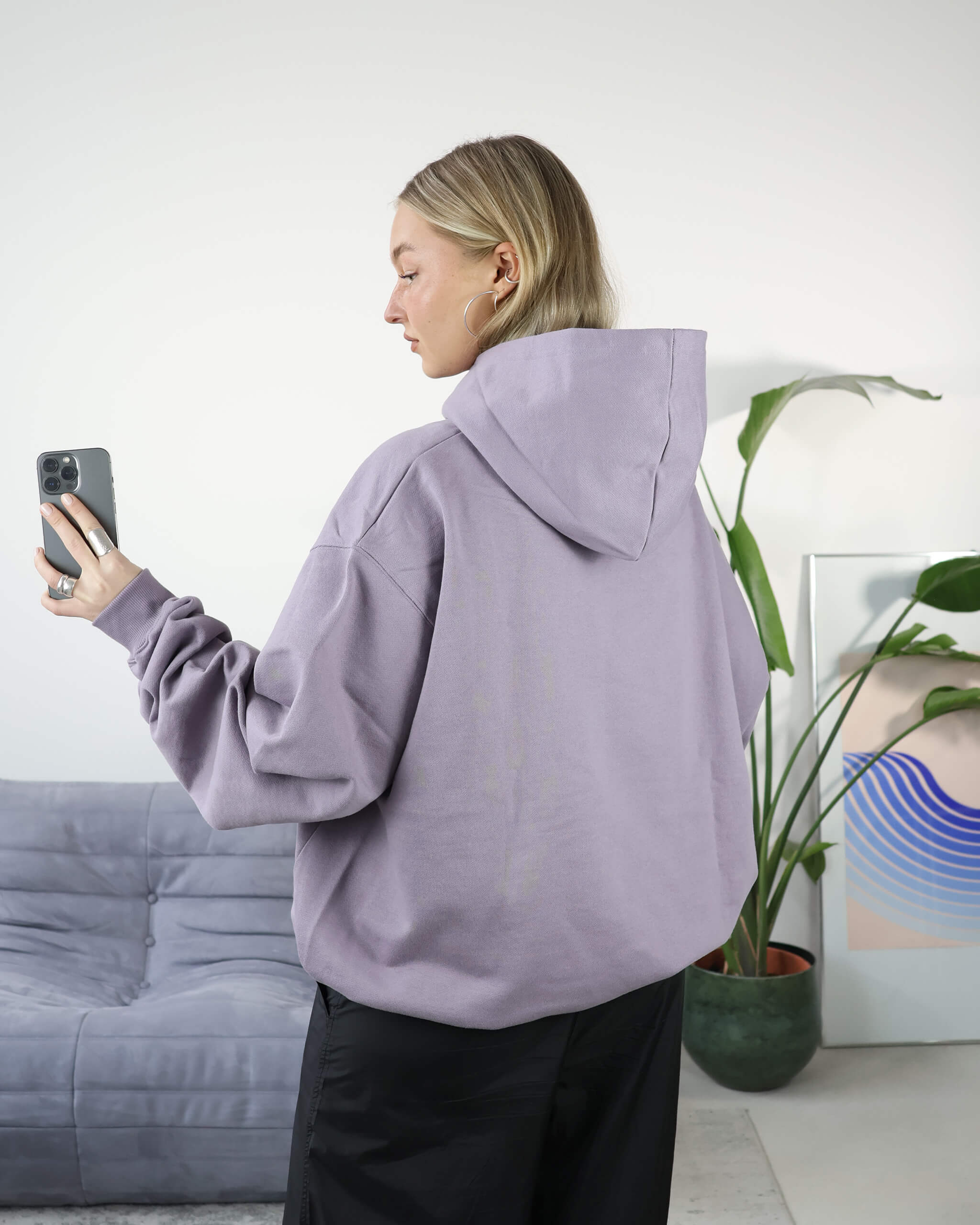 INAR HOODIE - Image 3