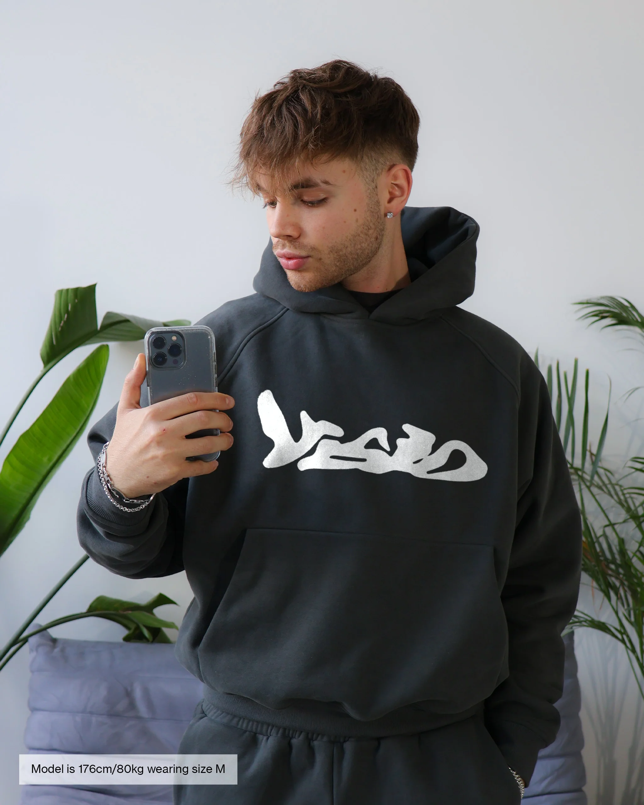 INAR HOODIE - Image 2