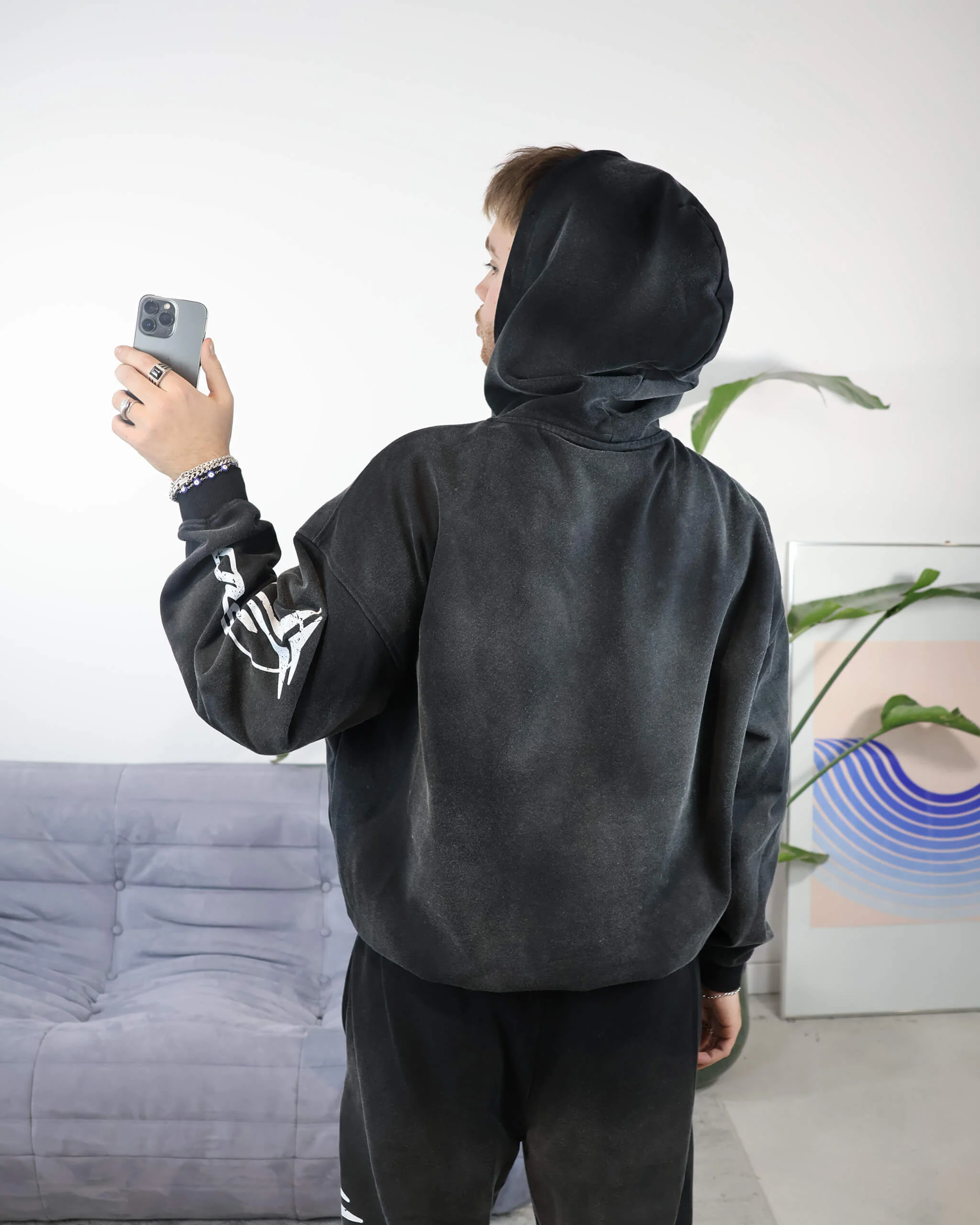 WASHED LOGO HOODIE BLACK - Image 3