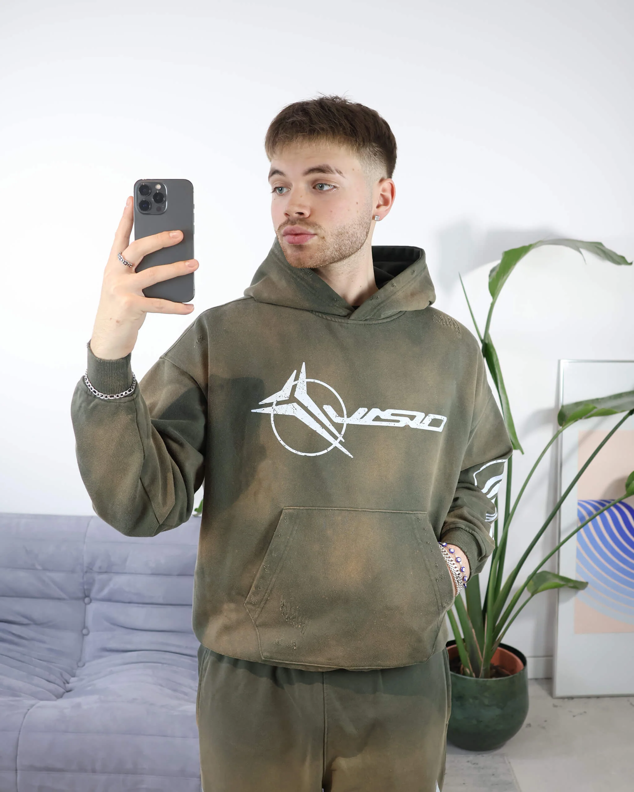 WASHED LOGO HOODIE GREEN - Image 3